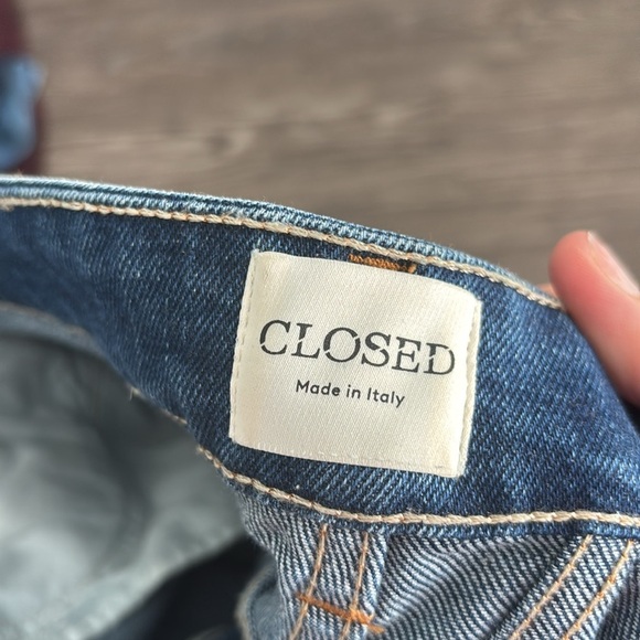 Closed Dark Wash Ultra Wide Leg Jeans - Picture 4 of 6